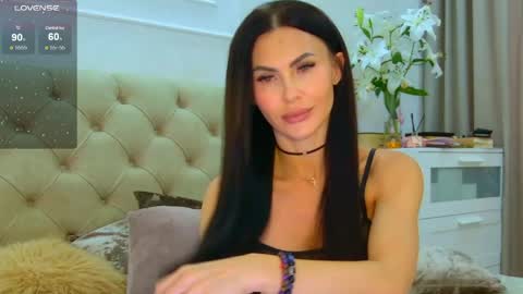 KIm online show from March 2, 12:01 pm