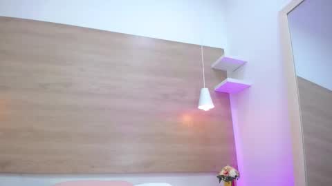 Kimi Kohh online show from October 9, 1:49 pm