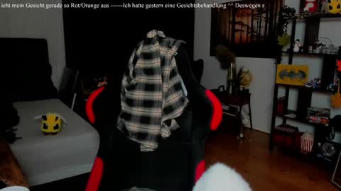 Wolfs Girl online show from November 29, 2:36 pm