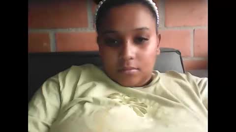 kimm88002 online show from March 31, 10:10 pm