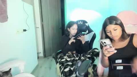 kimmi online show from February 11, 11:30 pm