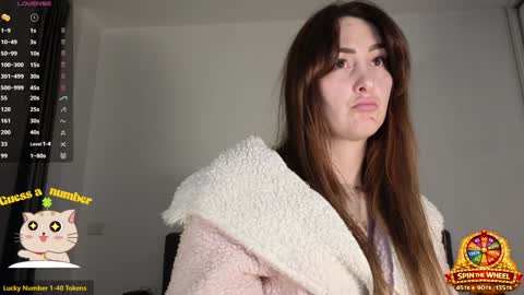 Kimmie online show from March 10, 8:35 pm