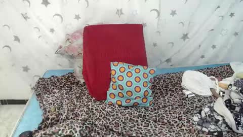 Snapshot of kimmy_sander1 chatting on January 31, 6:13 am Kimmy online show from January 31, 6:13 am