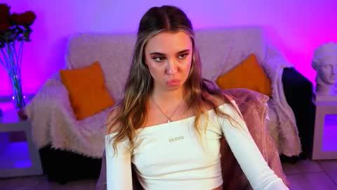 kimporins online show from March 2, 12:56 pm