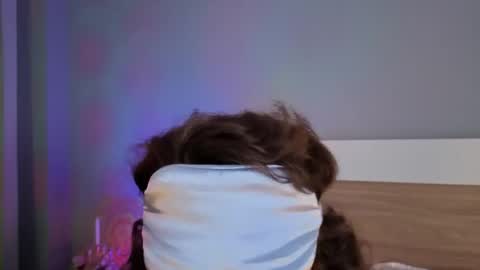 kina_ka online show from April 3, 11:33 pm