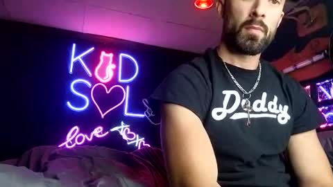 kingdaddysayless online show from October 22, 10:11 pm