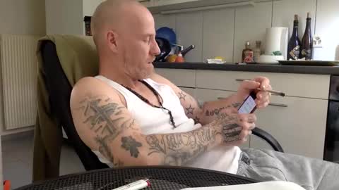 kingsize online show from January 26, 12:11 pm