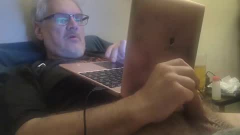 kingtongue10 online show from March 20, 11:26 am