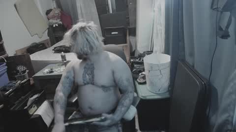 Snapshot of kinkybiguy14 chatting on March 12, 1:03 am Kinky Cassie online show from March 12, 1:03 am