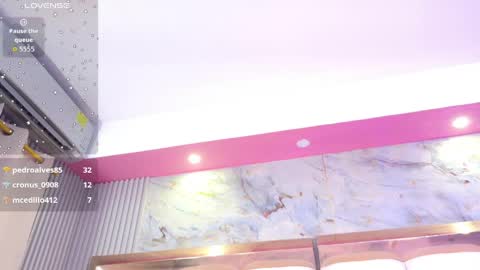 MISS RYN  online show from April 1, 2:45 am