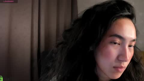 Aura online show from December 15, 3:46 am