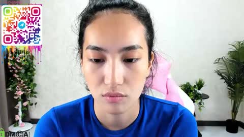 Aura online show from October 23, 3:08 am