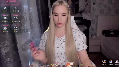 kirakrox online show from November 9, 6:43 pm