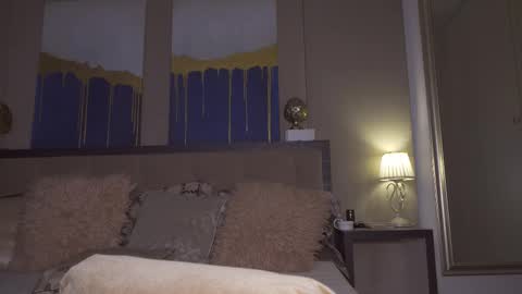 kirasunny online show from October 29, 9:15 pm