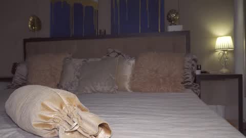 kirasunny online show from October 26, 8:08 pm