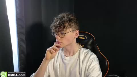 Kirill and Andrey online show from February 3, 9:35 am