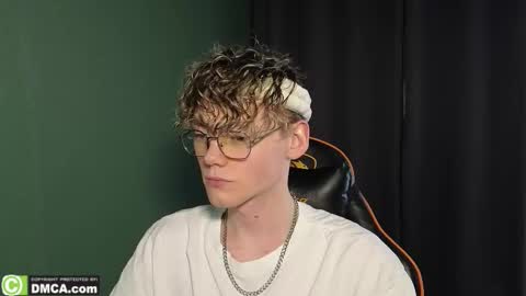 Kirill and Andrey online show from February 25, 8:18 am