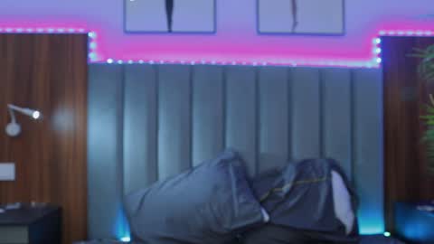 Risha online show from January 19, 3:08 am