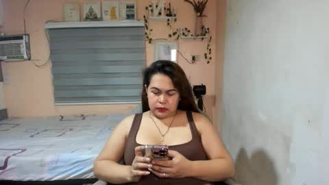 kissmeloves online show from October 30, 11:33 am