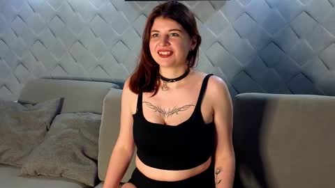 Bella  online show from November 22, 1:53 pm