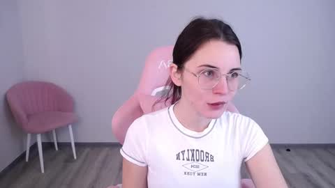 Vikki Rose online show from October 22, 5:21 am