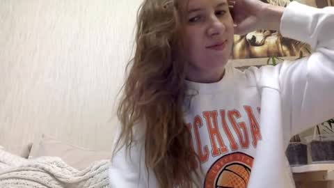 Viki online show from April 1, 5:10 pm