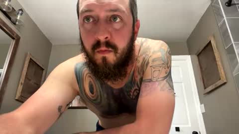 kittmatt31 online show from May 19, 1:34 am