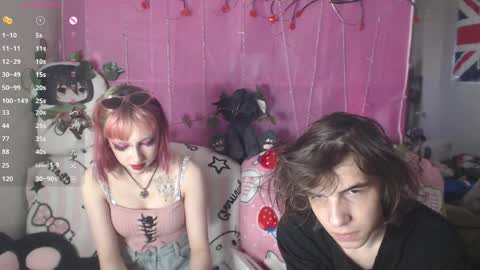 kitttywhisper online show from March 29, 11:23 am