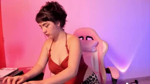 kitty__chs online show from July 16, 1:53 am