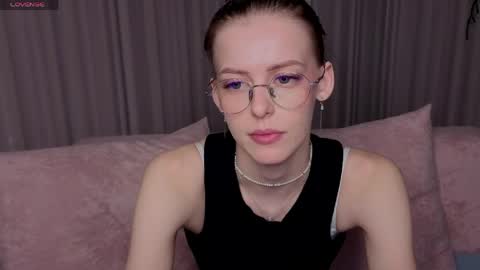 Kitty online show from May 4, 1:01 am