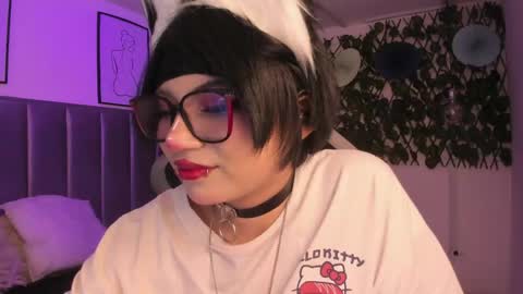 Camila online show from April 11, 6:40 am