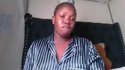 kitty_kerry online show from November 8, 11:52 pm