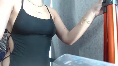    online show from July 5, 8:49 pm