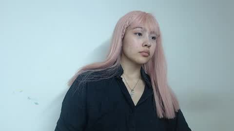 nina martinez online show from May 20, 6:43 am
