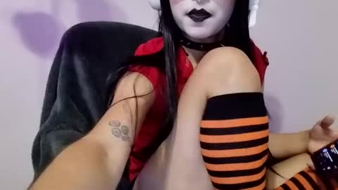 Kittycl0wn online show from January 18, 5:05 am