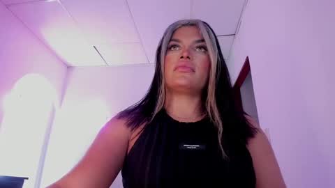 Sari bell online show from February 28, 3:15 pm