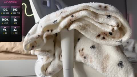 Monika online show from April 6, 4:46 am