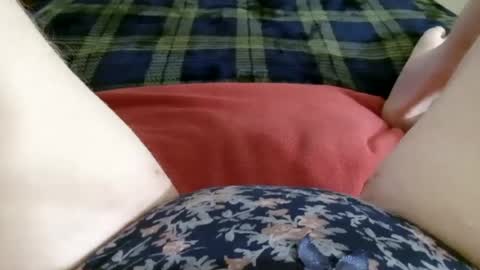 kittyneedsherdaddy online show from June 14, 9:22 am