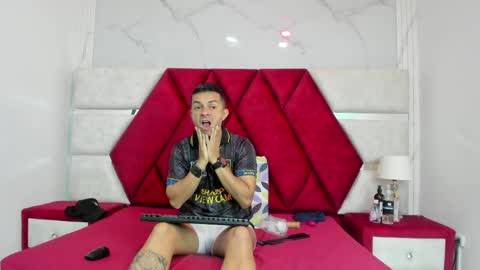 Luisa y Jairo online show from March 28, 12:50 pm