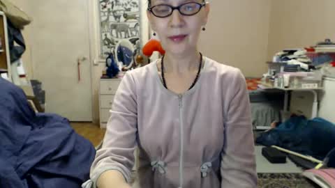 KiuminBerry online show from February 23, 6:45 pm