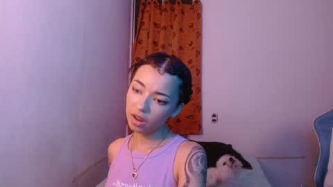 Snapshot of kiyusweetcrazy chatting on October 10, 1:44 am kiyu online show from October 10, 1:44 am
