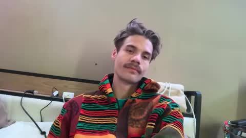Kyle online show from May 29, 4:32 am