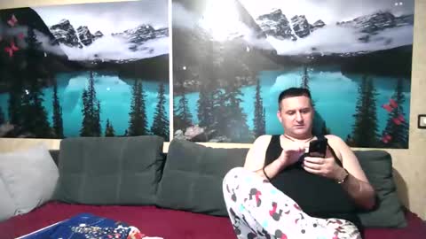 Kleosnow online show from November 2, 7:14 pm