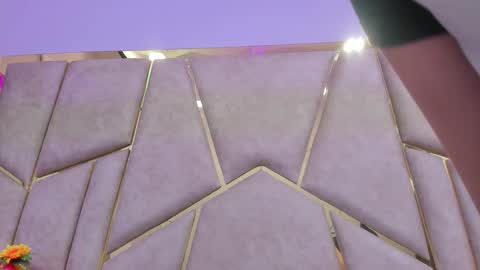 kloe online show from March 25, 6:31 am