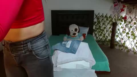 Kloe deker online show from February 12, 1:47 pm