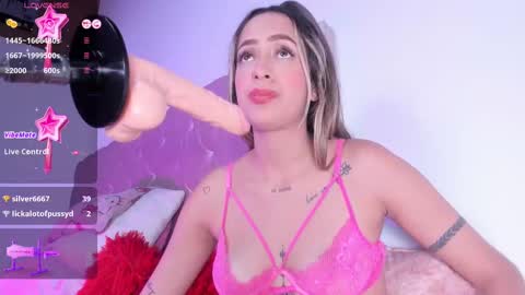 Snapshot of kloepraga chatting on February 22, 5:02 am SWEET KHLOE   FUCK MACHINE ACTIVE  online show from February 22, 5:02 am