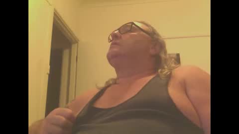 knobout online show from February 25, 11:32 am