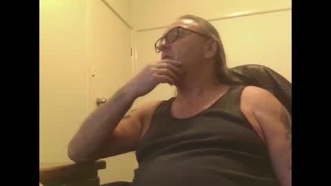 knobout online show from May 20, 11:27 am