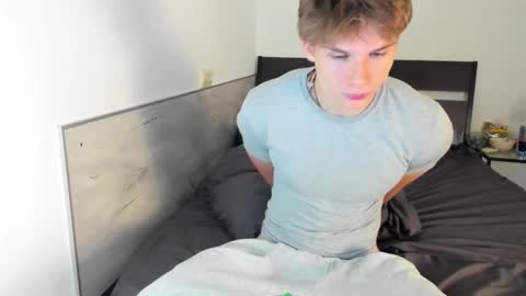 Adam online show from October 30, 8:37 am