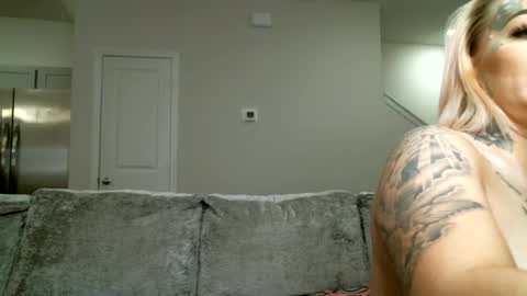 Koko Kwinn online show from March 8, 11:58 am